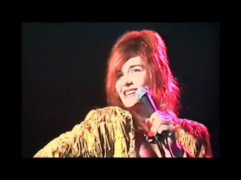 ROBYN BERNARD sings “It’s Not My Life” STEREO at Palomino - Oct 26, 1993 - Ronnie Mack’s Barn Dance
