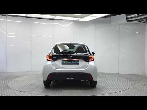 Toyota Yaris 1.5 G Hybrid Auto - Image 2