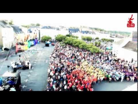 Drôles d'oiseaux et Art Blaxon - Générik Vapeur - Festival des Rias 2012