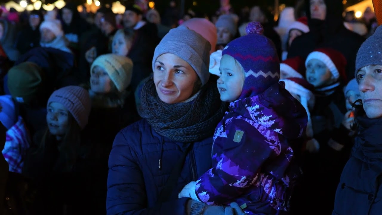 Ventspils galvenās Ziemassvētku egles iedegšana 2024