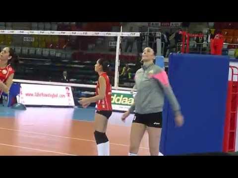 Sheilla Castro warming up (VakıfBank - Fenerbahce Grundig 21.10.2014)