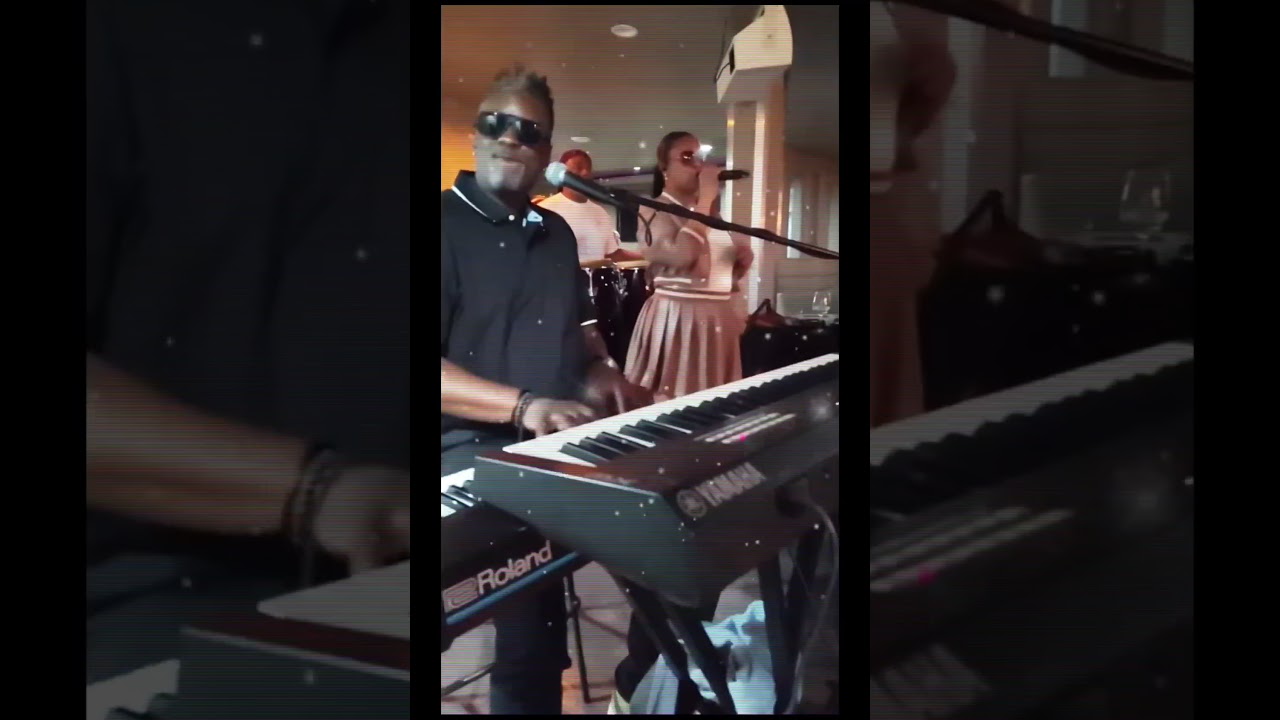 Promotional video thumbnail 2 for V.Higgz Experience