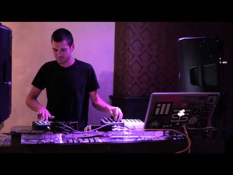 How I Play: Mad Zach with Midi Fighter Spectras, Twister, Moogerfooger