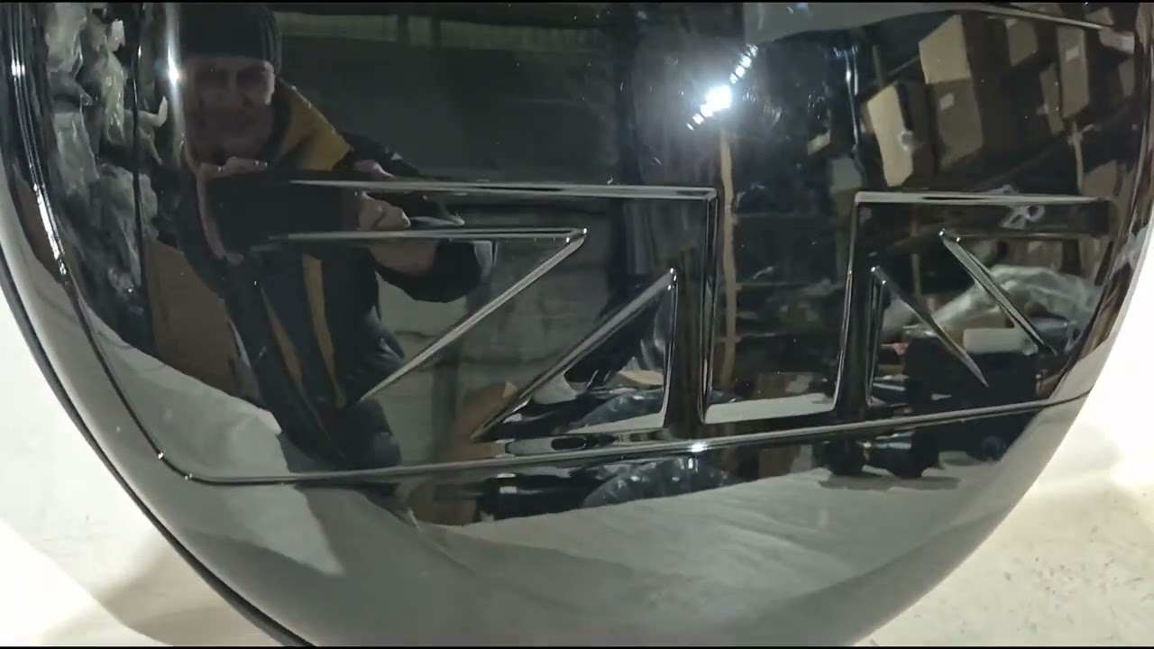 Land Rover Defender 2019- гг. Чехол на запасное колесо V2 Video 1