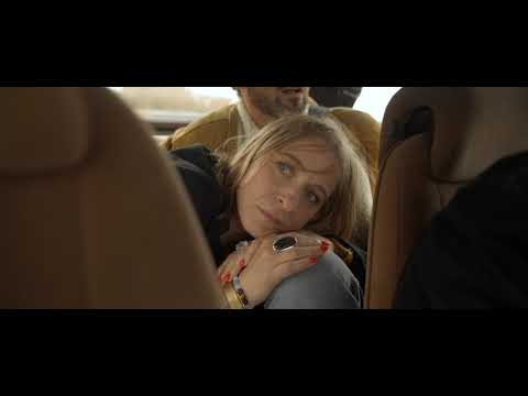 BEYRIES - Closely (Official Music Video)