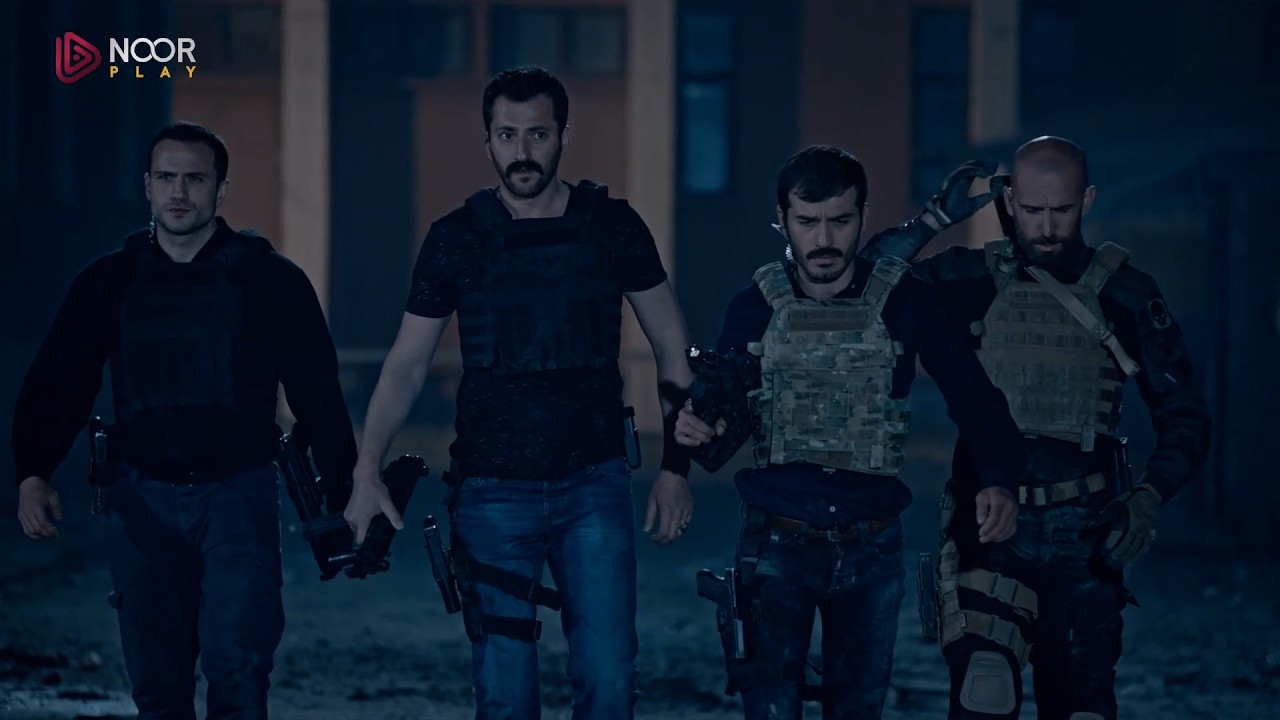 دخلوا للمداهمة... لكن ما وجدوه داخل المستودع أربك الجميع!
