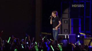 AVRIL LAVIGNE - Freak Out (Live in Korea 2004) [HD]