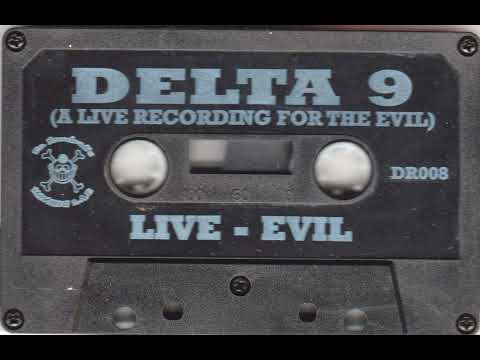 Dr. Freecloud's Mixing Lab DR008 - Delta 9 - Live Evil ( Drop Bass Network / Industrial Strength )