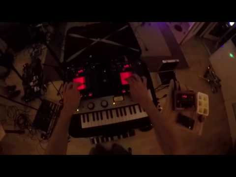 edo ft. Phil - Electro Live Session @ Best Studio in the World
