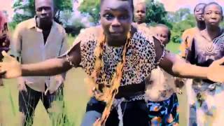 Download lagu EDDY WIZZY ANYIRA ACHOLI mp3