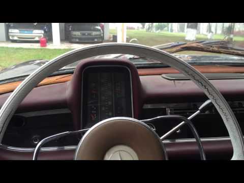 Mercedes Benz 230 w110 heckflosse