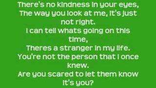 Hilary Duff- Stranger Lyrics