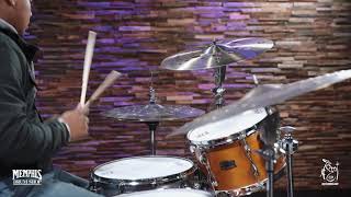 Video thumbnail for Istanbul Agop 17" Xist Dry Dark Hi-Hats - 1130/1534g (XDDH17-1111721E) by Memphis Drum Shop