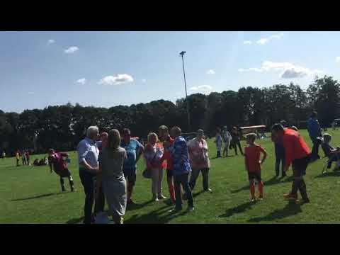 Feest in dongen bij vv Dvvc met Albert van Benthem