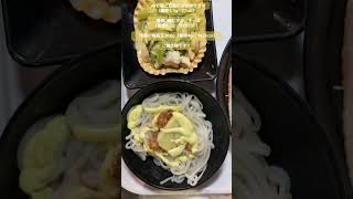 ゆで鶏と豆苗のおかずサラダ（糖質1.1g   77cal）◯糖質0麺にマヨ、チーズ（糖質1.2g   100kcal ）◯市販の塩枝豆100g（糖質4g    142kcal）ご馳走様です！