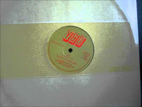 Frighty & Colonel Mite   Life   1988 (Original & Dub version)