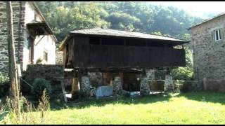 preview picture of video 'Casa Rural Madreselva - La Rebollada - Navelgas'