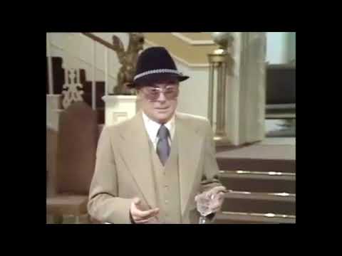 Mike Yarwood - Opening monologue, Christmas Show 1976