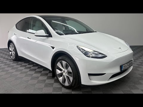 Tesla Model Y RWD 2023 - Image 2