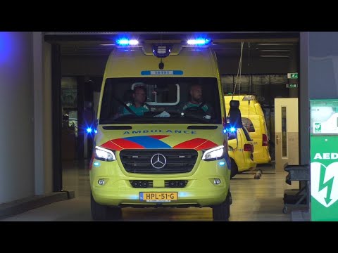 [Primeur] Ambulance 16-191 met spoed naar meldingen in Leiden