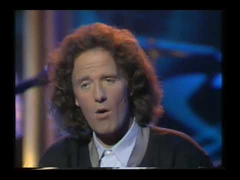 Gilbert O'Sullivan Canon & Ball Show