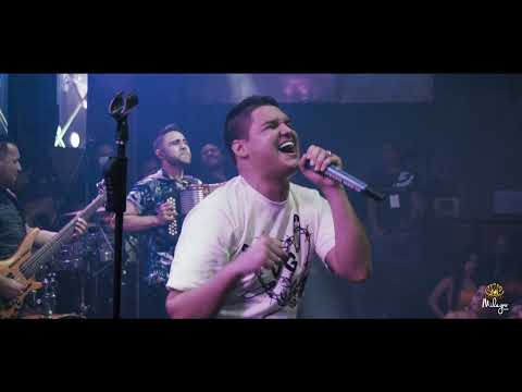 Mujereando - Elder Dayan & Lucas Dangond | Milagro Club Monteria (En vivo)