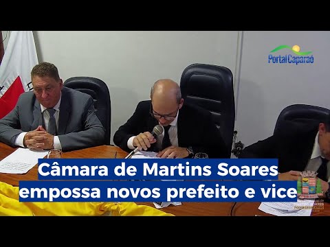 PREFEITO JOSÉ SANTANA E A VICE MÁRCIA PIRES MOTA SÃO EMPOSSADOS EM MARTINS SOARES