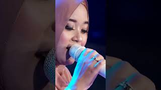 Download lagu Luka Diatas Luka - Evie Tamala Cover by Susy Nayli mp3