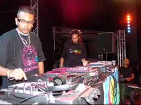 Dj Sebb Dj officiel Kaf Malbar  Pliss Dofé 2012
