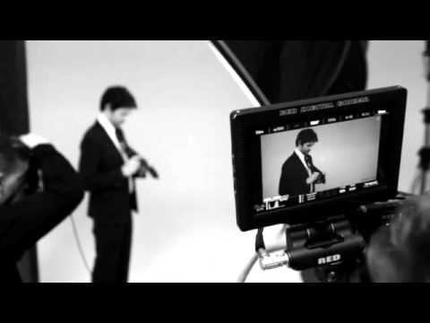 Coulisses de la séance photo de Colin Morgan HUNGER TV