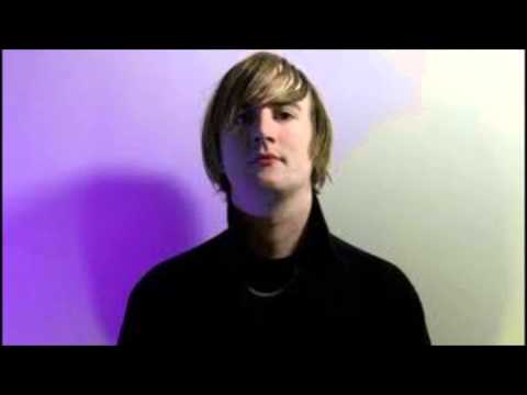 Machinedrum feat. Melo-X - Let It (edIT Remix)