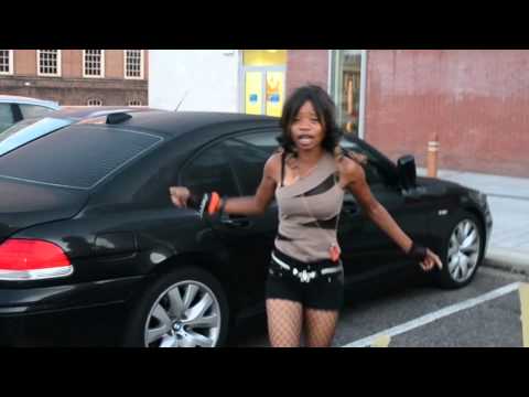 Zimbabwe Lady Bee Prezha / Pungwe