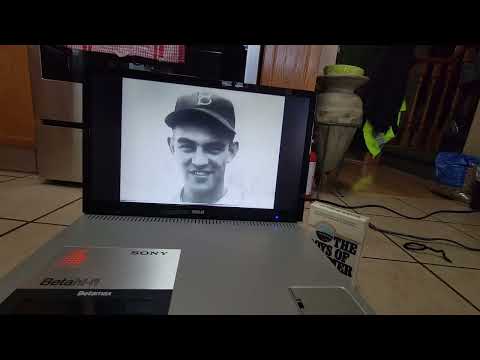 Vintage SONY HI FI BETAMAX VCR ! Wow ! High Quality Build ...they don't make them like they used to