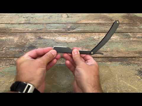 Changing the blade in the Proshave Straight Razor for replaceable blades, P1, Black
