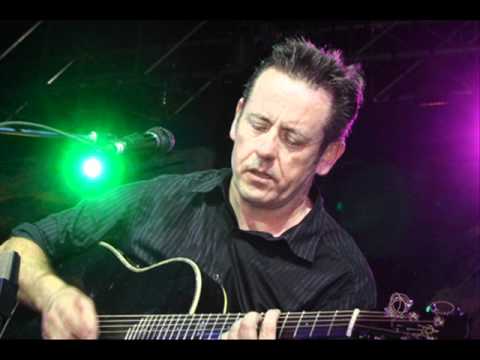 Luka Bloom - Throw Your Arms Around Me