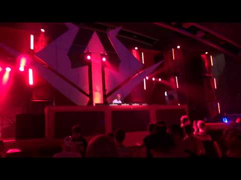 SYNDICATE 2013 @ Westfalenhallen Dortmund - Hardstyle Kingdom - Twilight Forces - Part 1