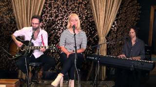 Meghan Linsey - Amazing Grace  | Hear and Now | Country Now