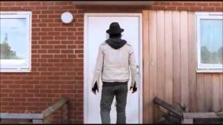 Primeval - 3 Best Connor Temple Moments Series 3