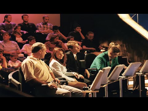 QUIZ LIVE: WIDZOWIE ZADAJĄ PYTANIA I ZGARNIAJĄ NAGRODY