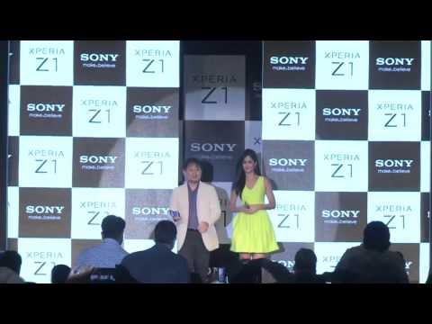 download lagu mp3 mp4 Katrina Kaif Xperia Z1 Launch, download lagu Katrina Kaif Xperia Z1 Launch gratis, unduh video klip Katrina Kaif Xperia Z1 Launch