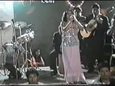 CARMENCITA LARA & PAULINA TAMAYO  (Rubén Patricio Aguirre)