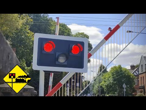 Level Crossing - Sandymount, Dublin - 07/07/25