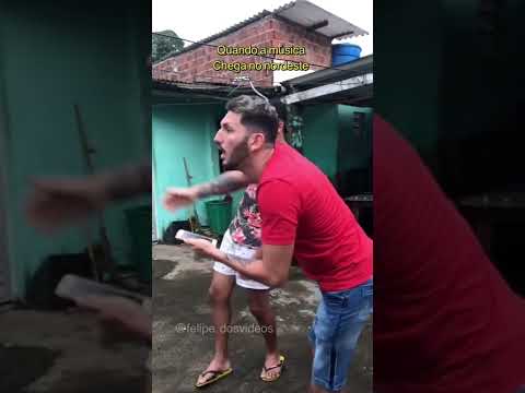 Quando uma música chega no nordeste 😂😂😂