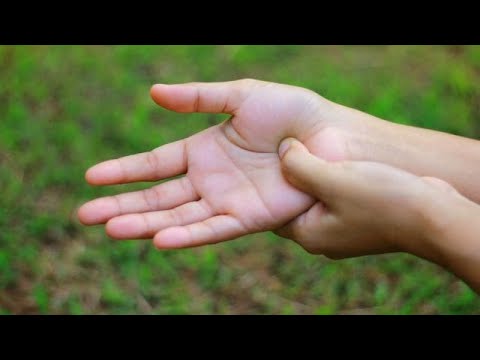 Mezzi efficaci di dolori lombari Dolore al collo mal di collo e le spalle e le braccia