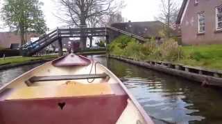 preview picture of video 'Giethoorn 2014-04-18 Part 2'