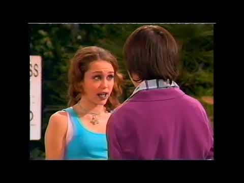 Hannah Montana 2006 promo frame underscoring the show’s pop-rock palette