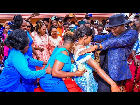 KAMTONGA WAS MORE INTERESTING ( FAITH & JOHN) DOWRY CELEBRATIONS,MC KEKE & STELLA KILLED THE SHOW!!!