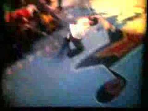 SKATE BOWLRIDER-SUPER 8- RADIOHEAD IDIOTHEQUE MUSIC