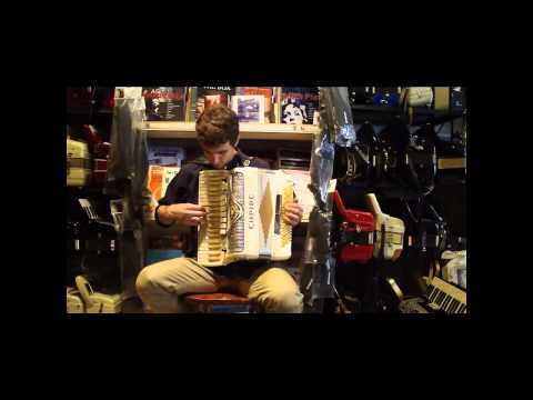 1105 - Cream Gold Empire LM 120 $495