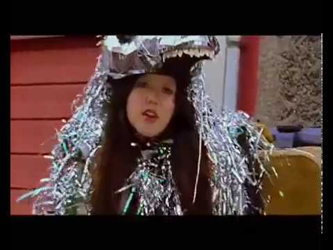 Cansei de Ser Sexy (CSS) - Left Behind [UNRELEASED MV/High FPS]